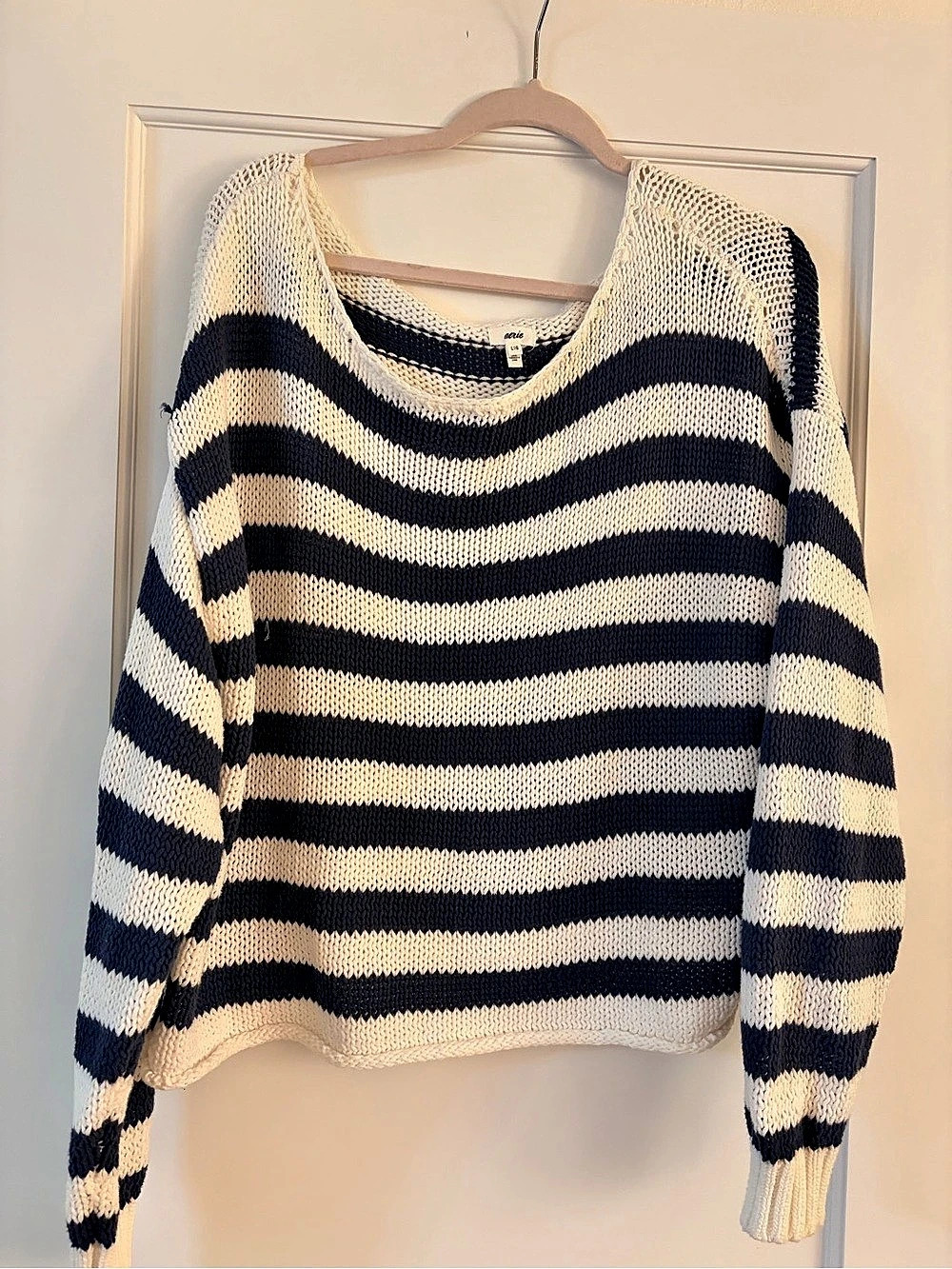 aerie Striped Crew Neck Sweater in Blue & Cream Size Large